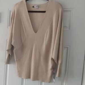 Jennifer Lopez Cream V-Neck Sweater